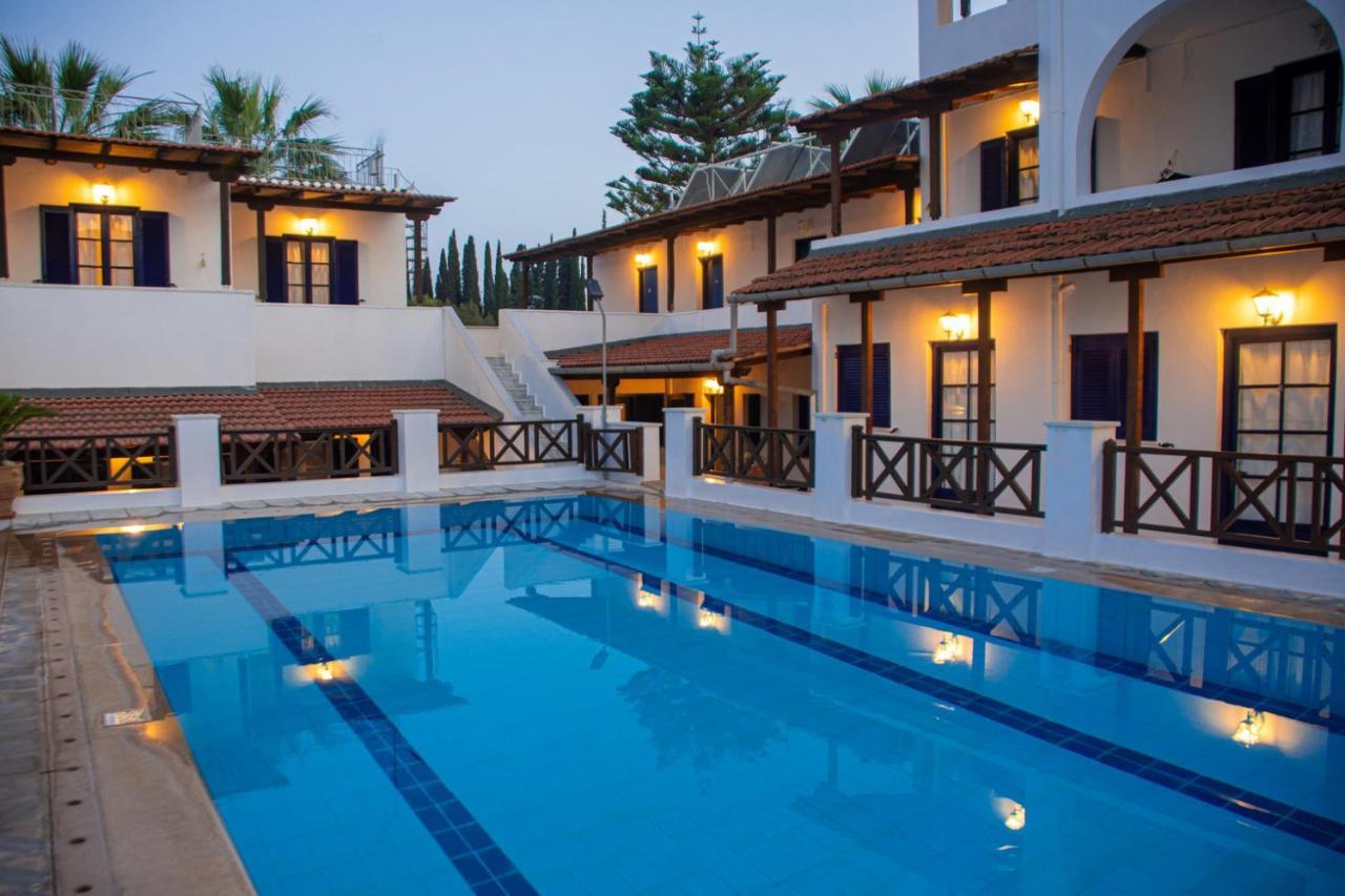 7 Islands Hotel Spetses Town Exterior photo