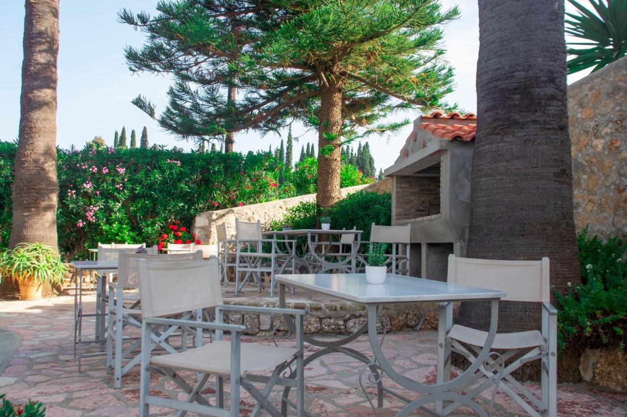 7 Islands Hotel Spetses Town Exterior photo