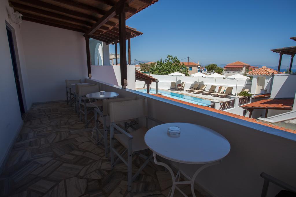 7 Islands Hotel Spetses Town Exterior photo